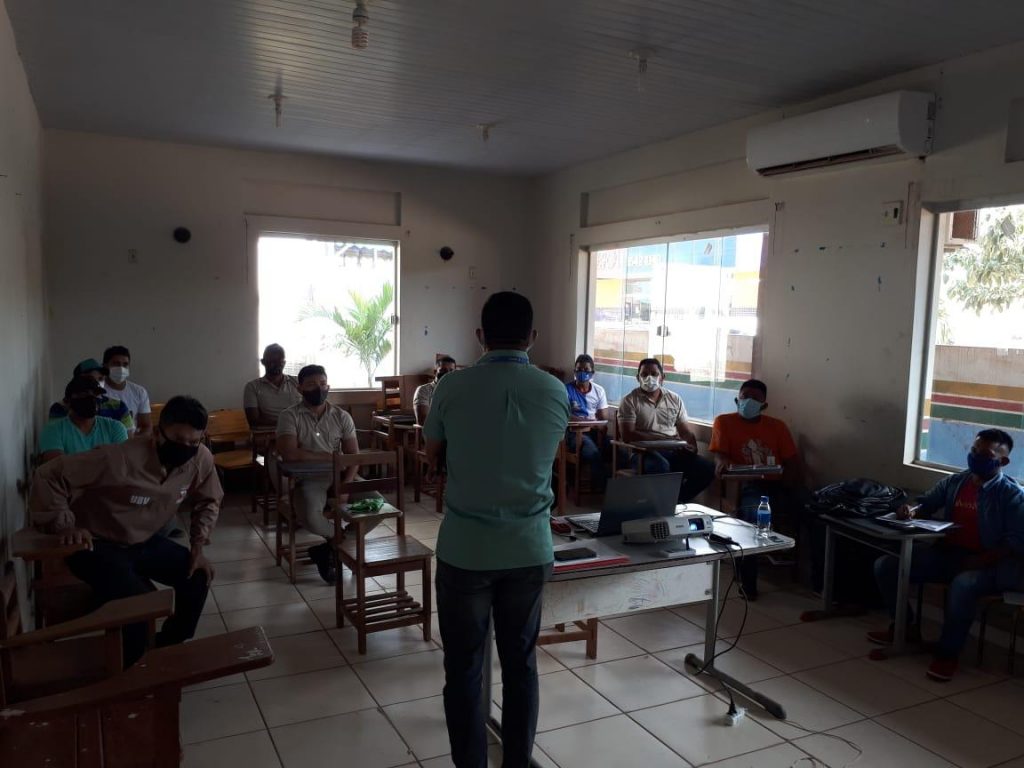 EM PARCERIA COM O ESTADO DO PARÁ, SECRETARIA MUNICIPAL DE SAÚDE JACAREACANGA REALIZA CAPACITAÇÃO DA NOVA TERAPÊUTICA PARA MALÁRIA.
