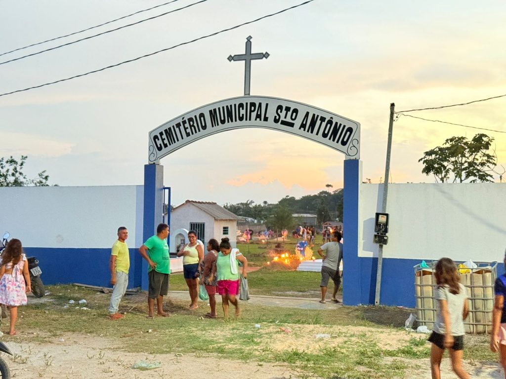 Prefeitura garante organização e segurança durante o Dia de Finados em Jacareacanga
