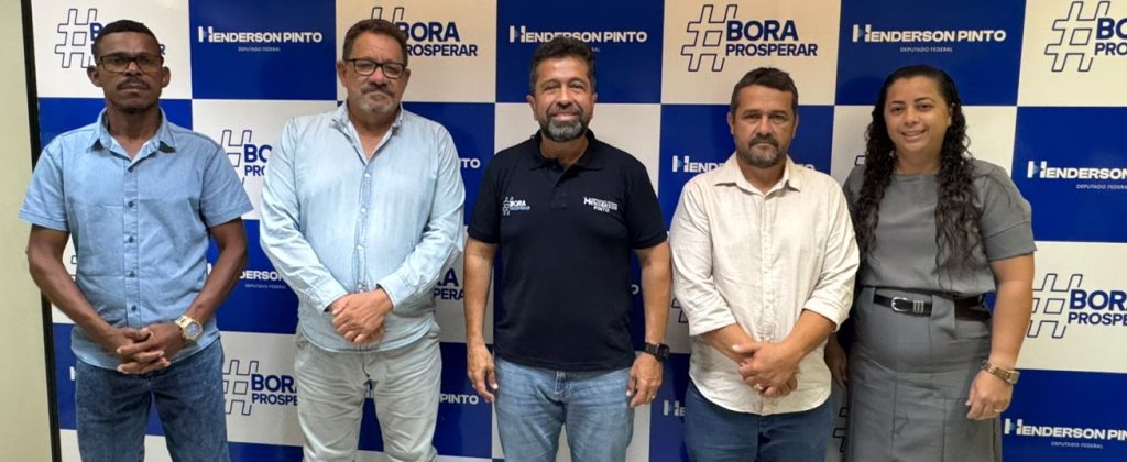 Mais investimentos no campo: Jacareacanga recebe trator para impulsionar a agricultura familiar