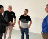 Prefeito Valdo do Posto acompanha fase final das obras da nova creche do bairro São Pedro
