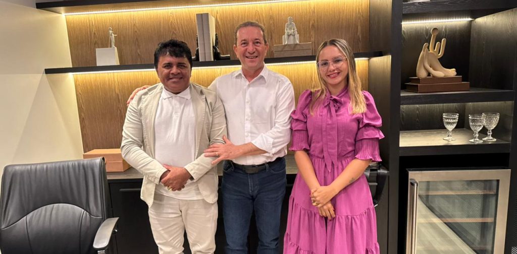 Prefeito Valdo reforça defesa do território paraense durante encontro com Márcio Miranda, em Belém
