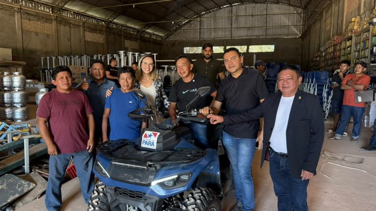 Comunidades indígenas de Jacareacanga recebem quadriciclos e equipamentos para fortalecer a produção rural